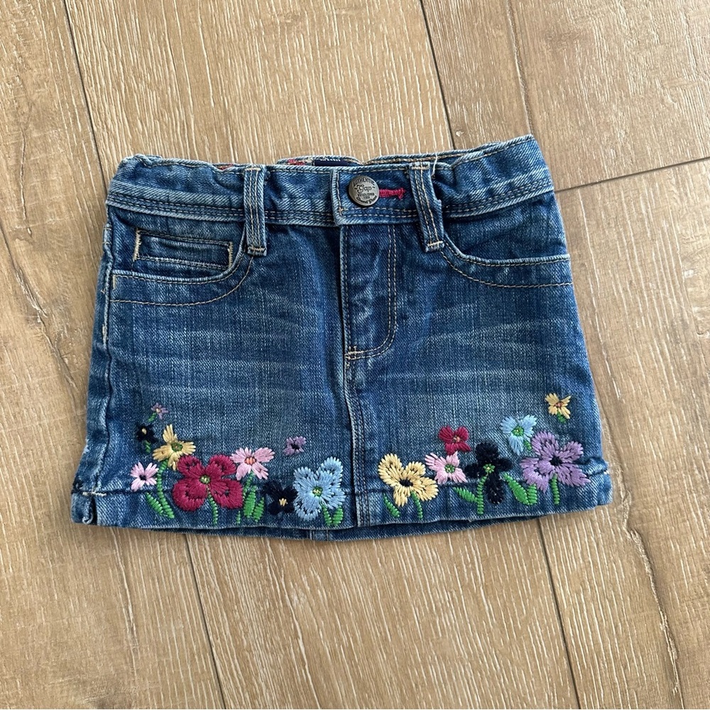 Baby Gap Embroidered Denim Skirt with Floral Design 2T